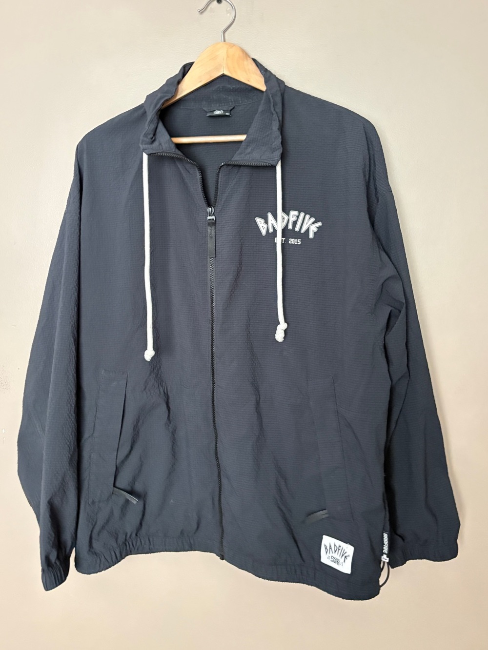 Li-Ning BadFive "Live With Hoops" Graphic Jacket Black Windbreaker L EUC